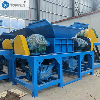 Trituratore a doppio albero per sacchi tessuti, per stracci e legno