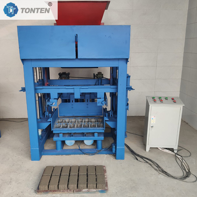 Linea di fabbricazione di blocchi di mattoni di calcestruzzo con interlacciamento automatico completo