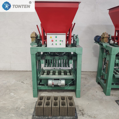 Attrezzature semiautomatiche per la fabbricazione di mattoni a scarico di cemento per mattoni a colori standard